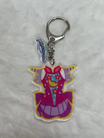 산리오 미라클 기프트 퍼레이드 아크릴 키링 오모이야리 하트