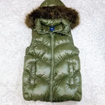 새상품급 퍼 다운 베스트 육중한 광택 y2k 3WAY 카키 XXS