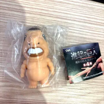 진격의 거인 가챠가챠 이등신 거인