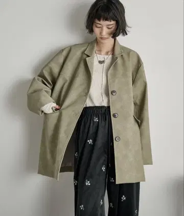 THE YOn 인조 가죽 칼라 자켓