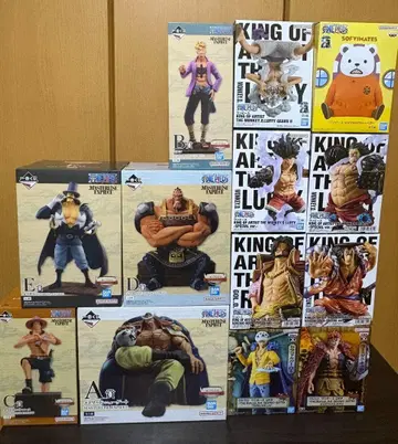 원피스 제일복권 흰 수염 해적단 피규어