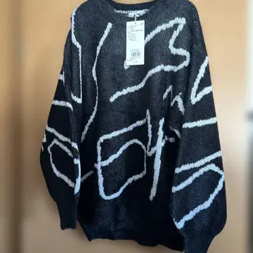 AZUL 뉘앙스 패턴 니트탑