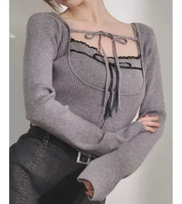 EATME 바이컬러 캐미 니트 앙상블