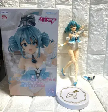 하츠네 미쿠 Bunnies 피규어 화이트 토끼 펄 컬러 ver.