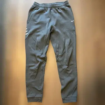 arena 그레이 맨투맨 O 사이즈