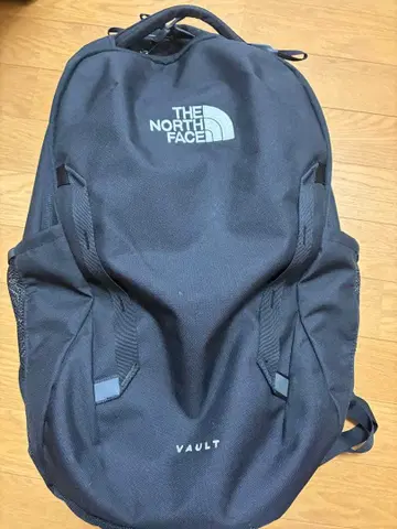 THE NORTH FACE VAULT 블랙 백팩