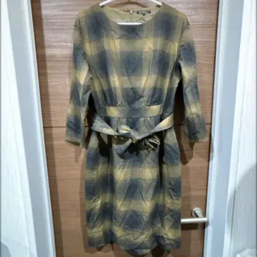 23구 벨트 체크 원피스 사이즈 40 루즈핏 가을/겨울