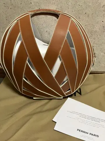 PERRIN PARIS 파니에 핸드백 컨디션 최상 정가 25만