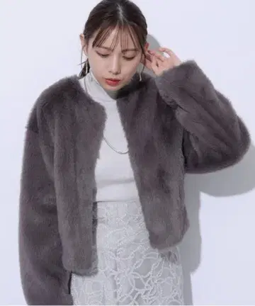 mystrada 복슬복슬 퍼 숏코트