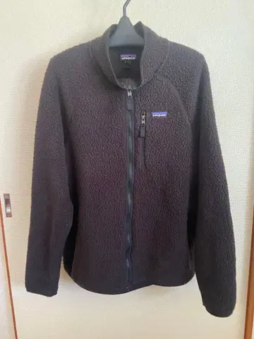 patagonia 파일 재킷/다크 그레이