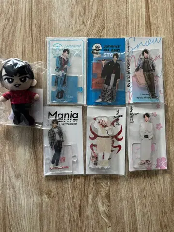 미야타테 료타 아크릴 스탠드 스노우 칠 인형 세트