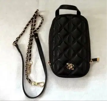 RANDA 블랙 퀼팅 숄더백