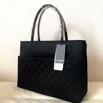 les mues 미사용 핸드백