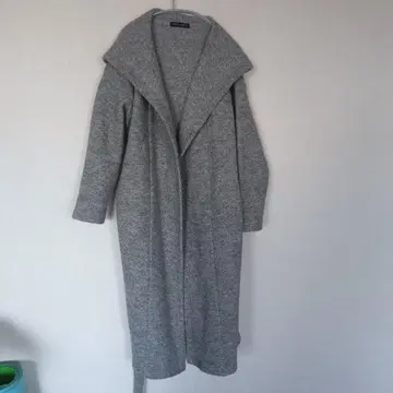 트라바유마뉴엘 TRAVAIL MANUEL 코트 새상품급 그레이