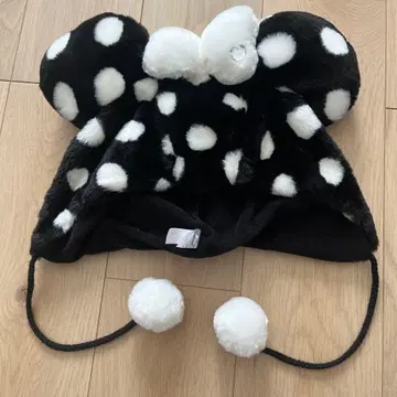 디즈니 미니 블랙 팬캡