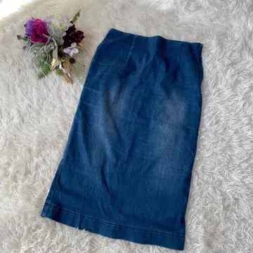 [ ROSE BUD / 로즈버드 ] 데님 타이트 스커트 다크 블루(F)