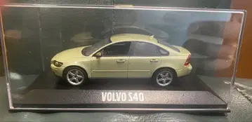 볼보 S40 1/43 골드 딜러 정품 모델카