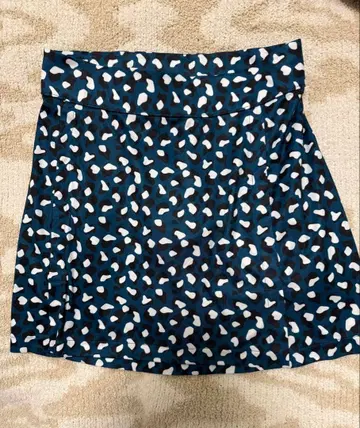 애니멀 프린트 타이트 스커트 네이비