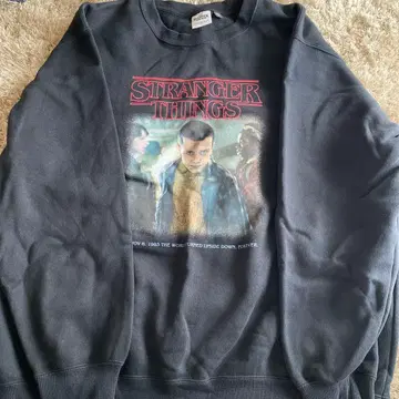 GU 지유 헤비 웨이트 맨투맨 풀오버 기묘한 이야기