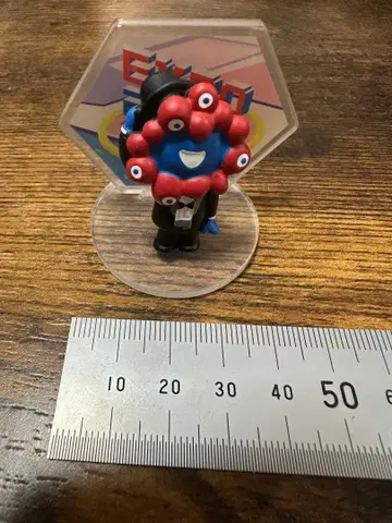 오사카 간사이 만박 미야쿠미야쿠 피규어 컬렉션 턱시도 가챠가챠