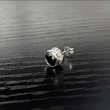 아발란치 10K 화이트 골드 귀걸이 6mm