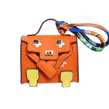 켈리 인형 빅토르 룩 미니 백참 AirPods 케이스