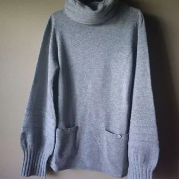 아냐 힌드마치의 니트 스웨터 캐시미어