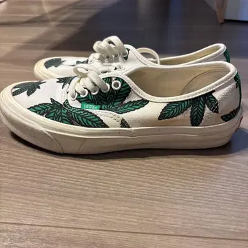 VANS 오리지널 스니커즈 9.5