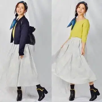 노엘라 플라워 무늬 화이트 플레어 스커트 새상품