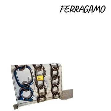 [ 새상품급 ] FERRAGAMO 체인 패턴 이단 접이식 미니 지갑