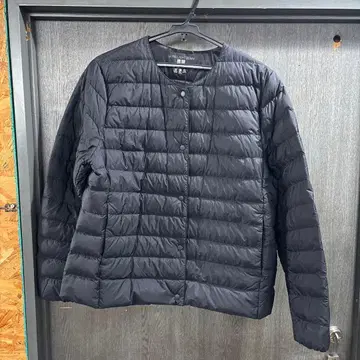 UNIQLO 완판 울트라 라이트 다운 컴팩트 자켓 블랙 사이즈 XL