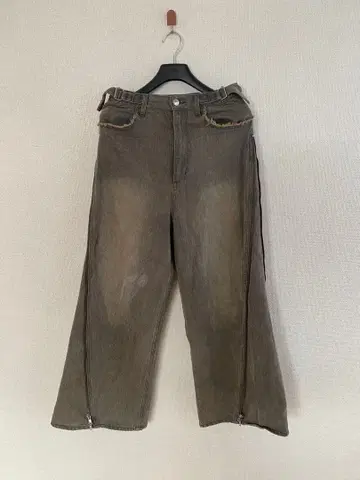 [ GRANCY ] 지퍼 디자인 배기 데님 팬츠 브라운 그랜시