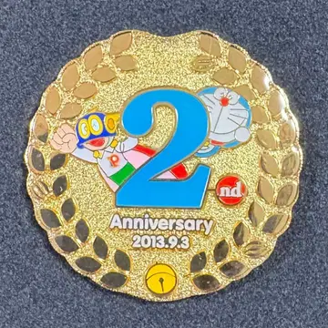 후지코 F 후지오 뮤지엄 한정판 10주년 기념 핀즈 2주년 특별 디자인