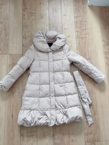 핑크 베이지 다운 자켓