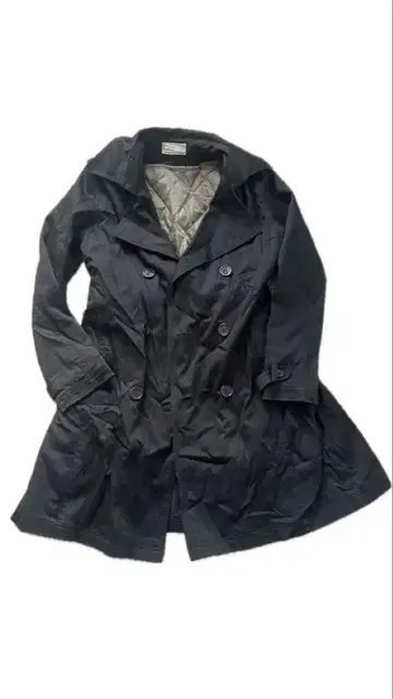 Chesterfield 블랙 트렌치코트 150