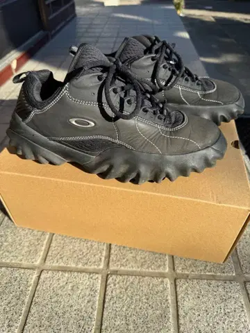 Oakley BRAINDED 블랙 27.5