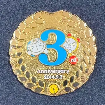 후지코 F 후지오 뮤지엄 한정판 10주년 기념 핀즈 3주년 특별 디자인