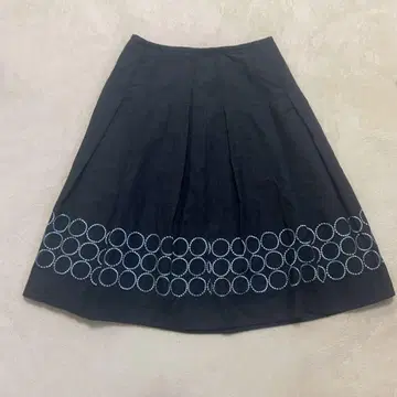 새상품급 에고이프세 플리츠 스커트 탬버린 자수 EGOIPSE 일본제 한큐