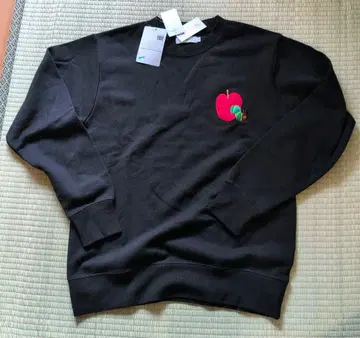 배고픈 애벌레 Design Tshirts Store graniph