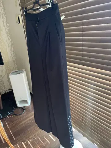 DES PRES 네이비 컬러 여성 팬츠 (사이즈 34)