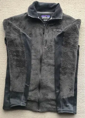 patagonia R2