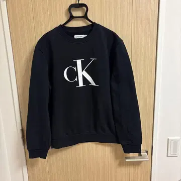 [ 기간 한정 ] Calvin Klein 캘빈클라인 블랙 트레이닝복