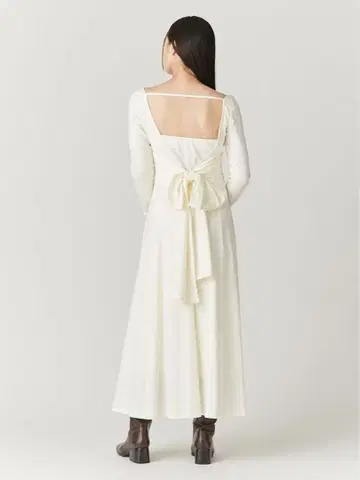 FRAY I.D 백리본 컷 드레스