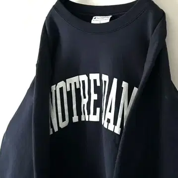 챔피온 노트르담 자수 맨투맨 L 네이비 네이비 컬러 구제 의류