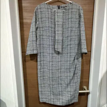23구 하운드투스 7부 소매 원피스 사이즈 38 M 벨트 포함