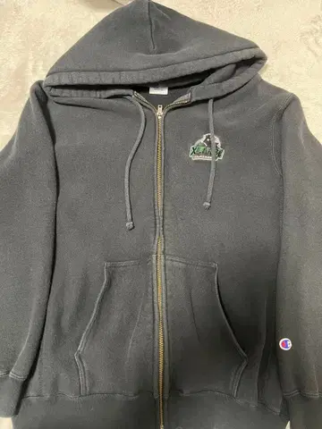 X-LARGE champion 콜라보 후드티 M