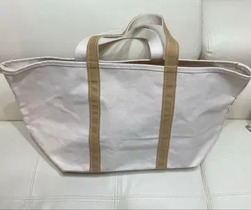 엘엘빈 보트 앤드 토트 라지