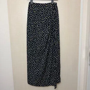 THE SHINZONE SPARKLE PRINTED SKIRT