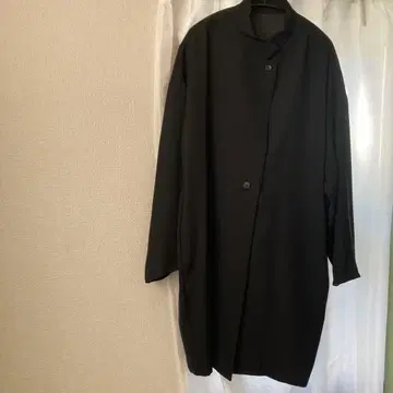 미즈이로 인드 스탠드 카라 와이드 자켓 블랙