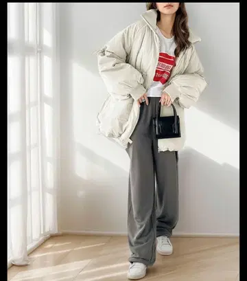 클래식 엘프 아우터 다운 자켓 화이트 아이노리 모모쿠로